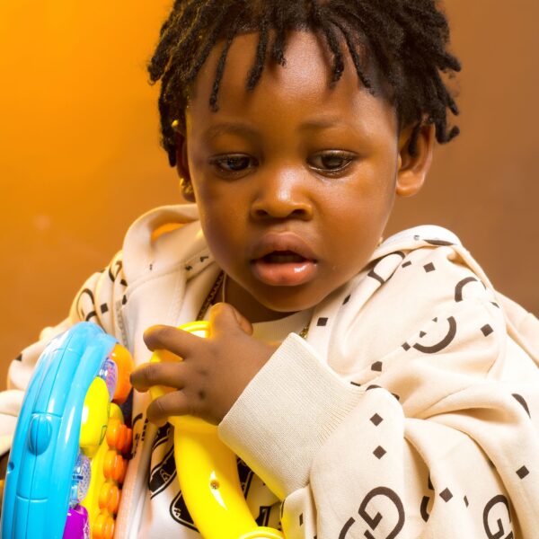 pexels-oyebade-michael-226041195-32069222