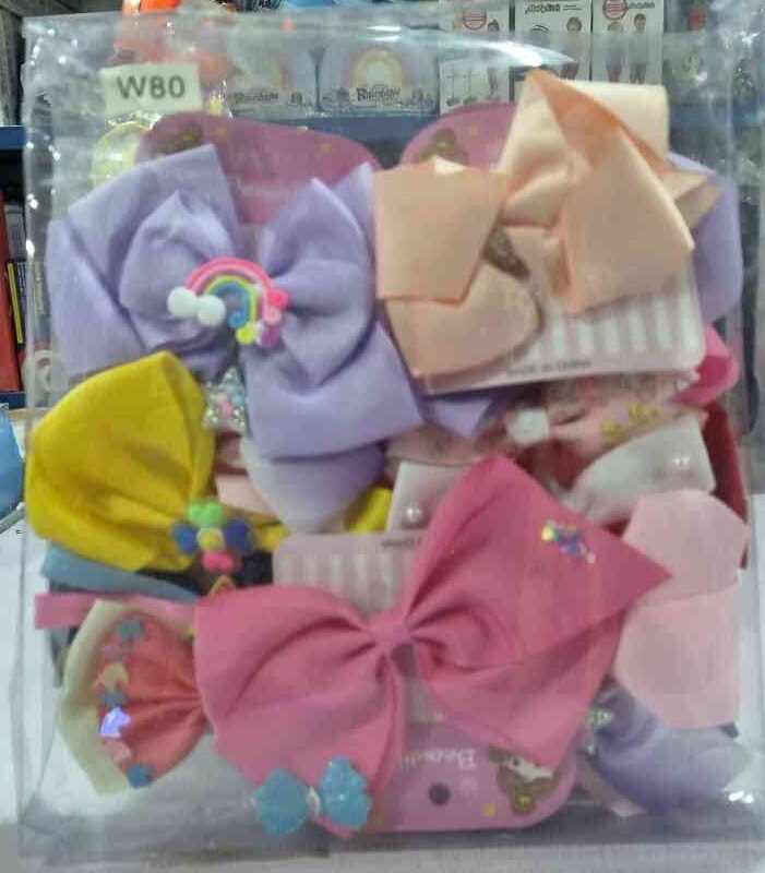 hair accessories (small head cap/bow)