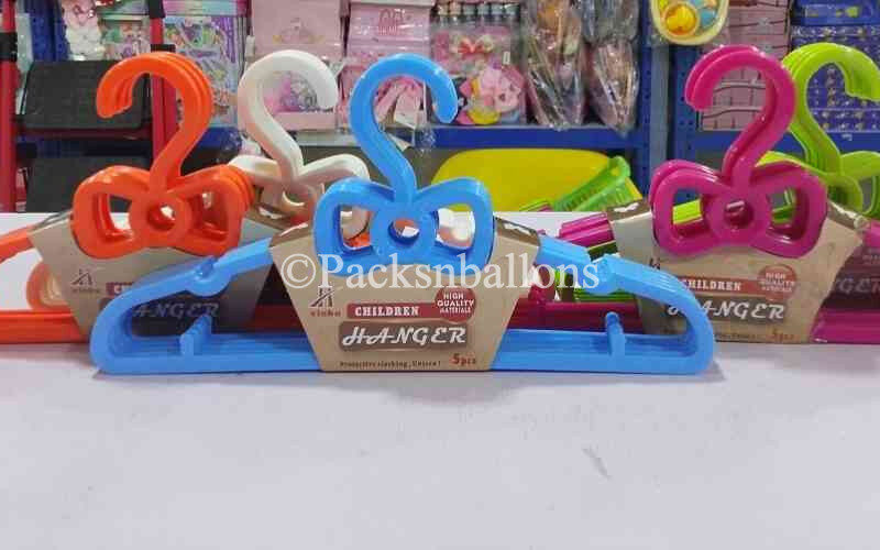 kids hanger